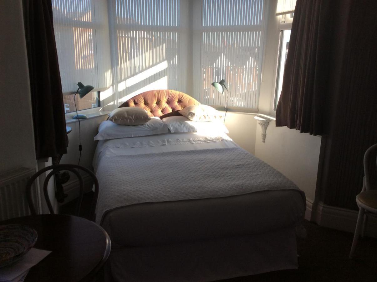 Dunsandles Guesthouse Wallasey Luaran gambar